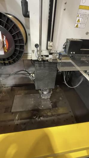 Used 2016 FANUC Robocut Alpha C 400 IB CNC Wire EDM