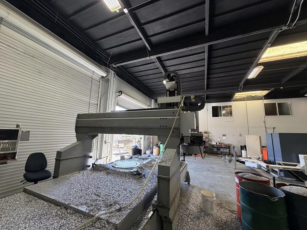 Used 2008 HAAS GR-712 CNC Gantry Router