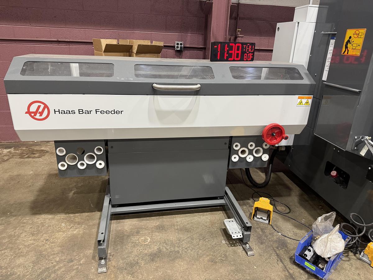 Used 2025 HAAS ST-30 CNC Lathe With Bar Feeder Tailstock Tool PreSetter