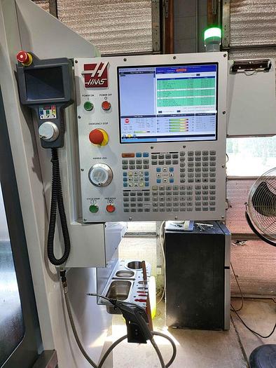 Used 2022 HAAS VF-5 5-Axis CNC Vertical Machining Center ***108 Hours***
