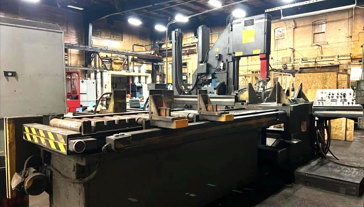 Used HEM V150A-SMART AUTOMATIC MITERING VERTICAL BAND SAW