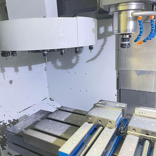 Used 2020 HAAS Mini Mill 2 CNC Vertical Machining Center  ***Low Hours***