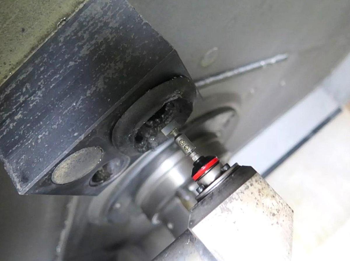 Used 2011 HAAS ST-20 CNC LATHE with Tailstock, PreSetter LNS Hydrobar Hydraulic Bar Feed