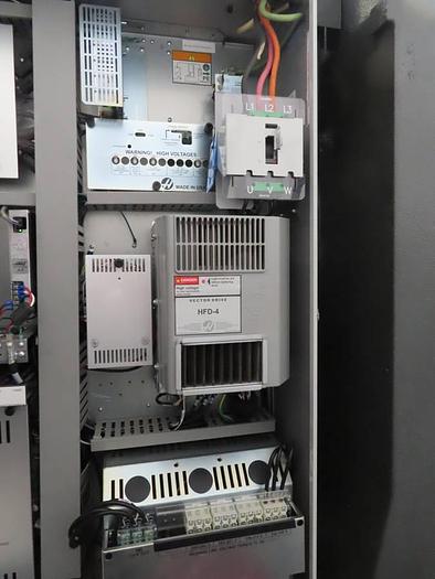 Used 2018 HAAS VF-5SS 5-Axis Vertical Machining Center ***Low Hours***