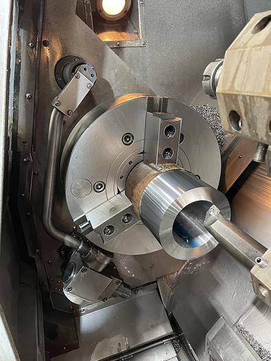 Used 2007 DOOSAN PUMA 400LC CNC Turning Center