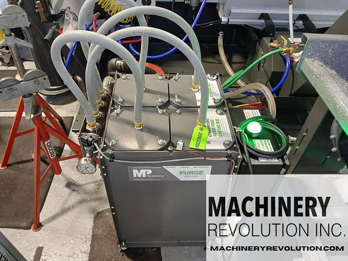 Used 2023 HAAS UMC-750SS 5-Axis CNC Vertical Machining Center ***LOW Hours*** Like Brand New