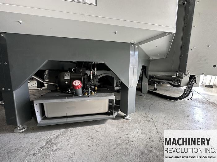 Used 2022 HAAS UMC-500SS Pallet Pool 5-Axis 12,000 RPM Spindle CNC Vertical Machining Center ***Like New 80 Cutting Hours***