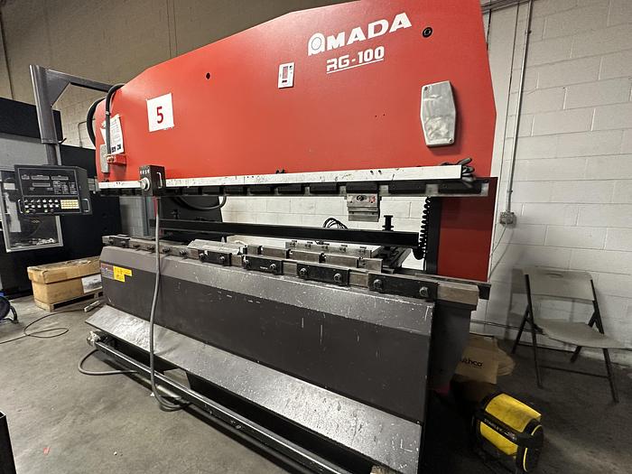 Used 2000 Amada  RG-100 100 Ton CNC Press Brake