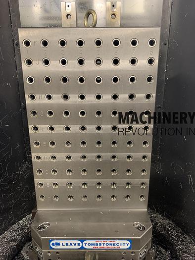 Used 2019 DOOSAN NHP 4000 CNC 4-Axis / 12 Pallet / 275 Tool / 15,000RPM Horizontal Machining Center