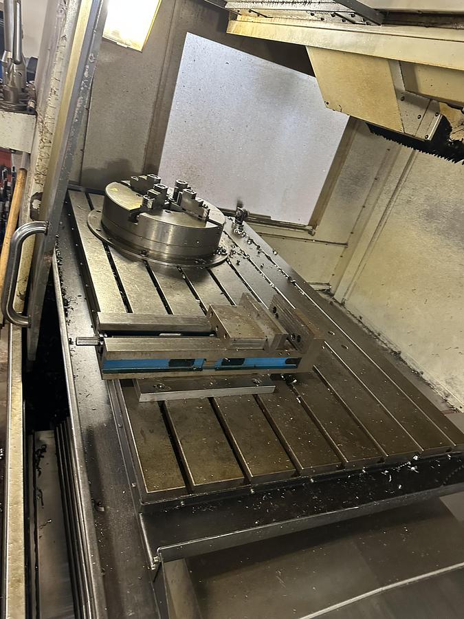 Used 2010 HAAS VF-8 Cat-50 4-Axis CNC Vertical Machining Center