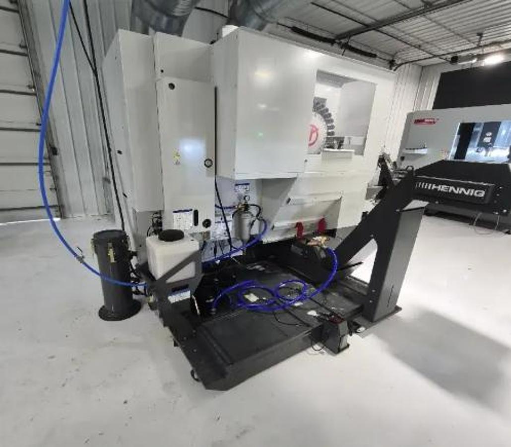 Used 2025 HAAS UMC-500SS 5-Axis Only 25 Cutting Hours CNC Vertical Machining Center