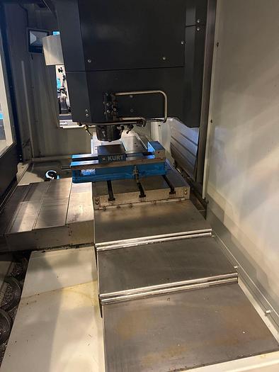 Used 2017 HAAS VF-2 CNC Vertical Machining Center *** Low Hours***