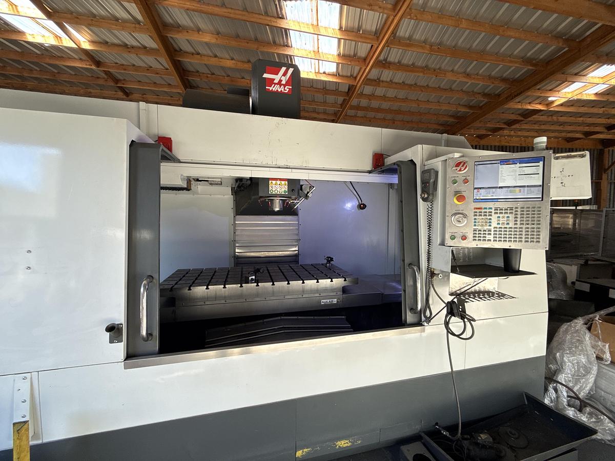 Used 2016 HAAS VM-6 12,000 rpm CNC Vertical Machining Center