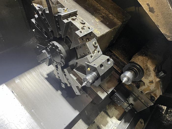 Used 1997 DAEWOO PUMA 200C CNC Turning Center with Bar Feeder