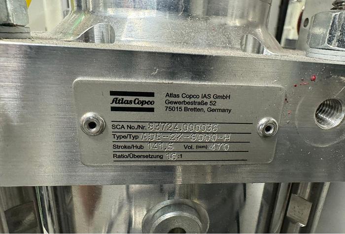 Used 2020 KUKA Robotic Adhesive Work Cell KR60-3 6-Axis Robot