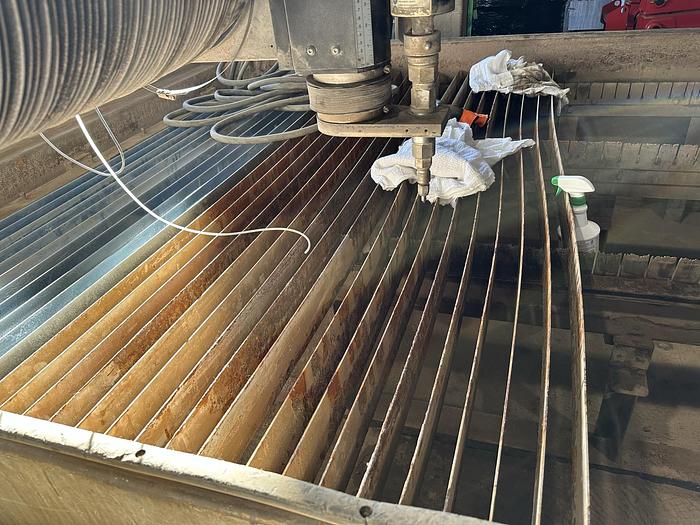 Used 2008 OMAX Fabricator CNC Waterjet