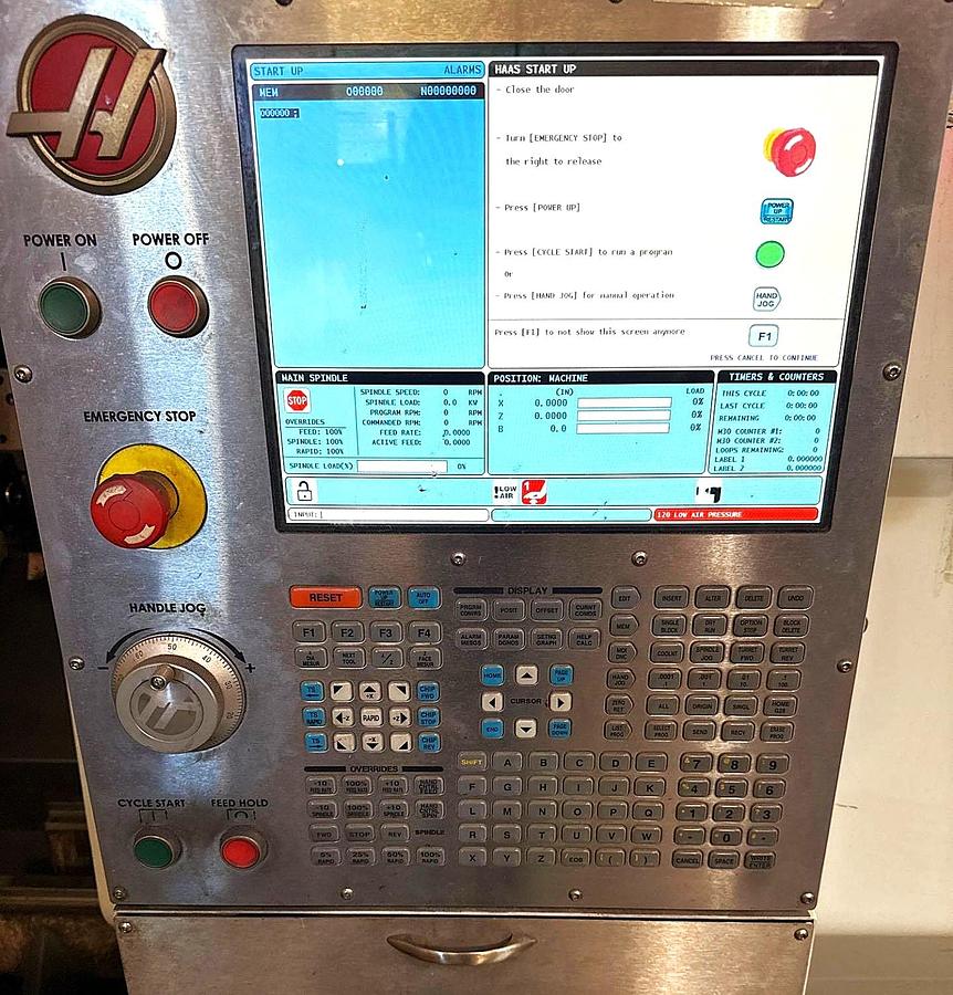 Used 2013 HAAS ST-20 CNC Turning Center with Tailstock