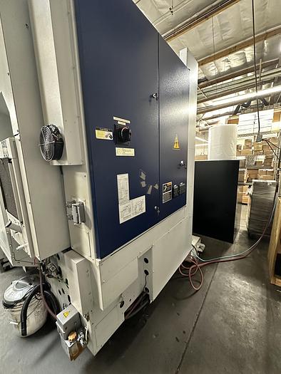 Used 2005 Mori Seiki DuraCenter 5 CNC Vertical Machining Center