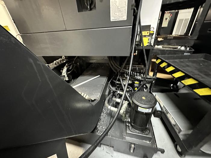 Used 2016 Hyundai-WIA LV450R CNC Vertical Turret Lathe