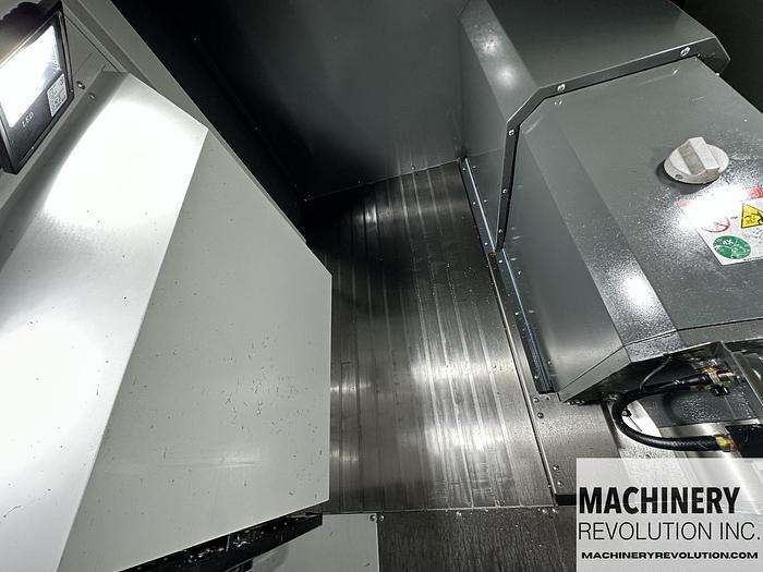 Used 2022 HAAS UMC-500SS Pallet Pool 5-Axis 12,000 RPM Spindle CNC Vertical Machining Center ***Like New 80 Cutting Hours***