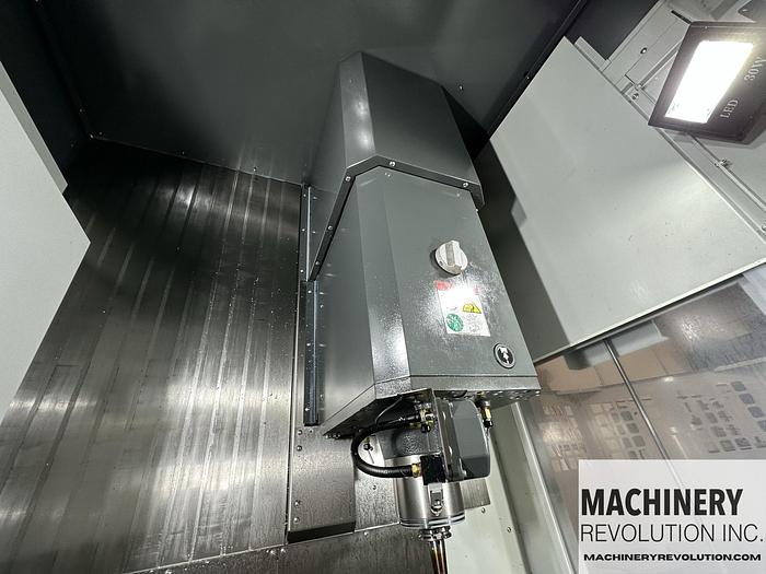 Used 2022 HAAS UMC-500SS Pallet Pool 5-Axis 12,000 RPM Spindle CNC Vertical Machining Center ***Like New 80 Cutting Hours***