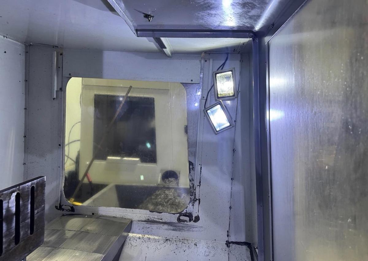 Used 2005 HAAS VF-5XT 4-Axis CNC Vertical Machining Center