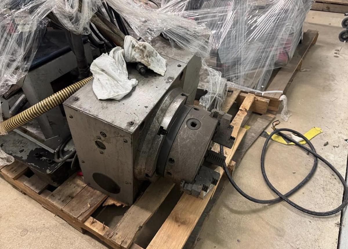 Used 2005 HAAS VF-5XT 4-Axis CNC Vertical Machining Center