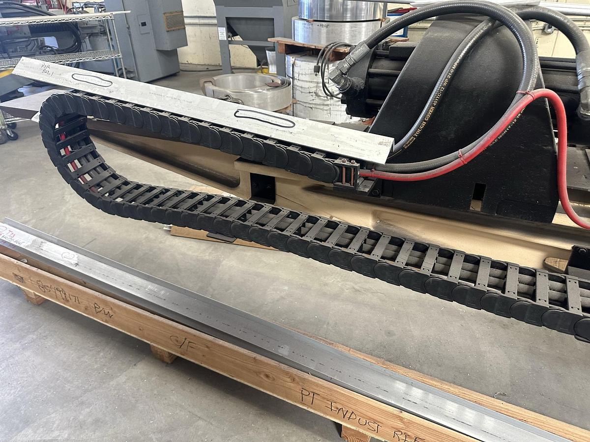 Used Hufford A-10 Stretch Forming Machine
