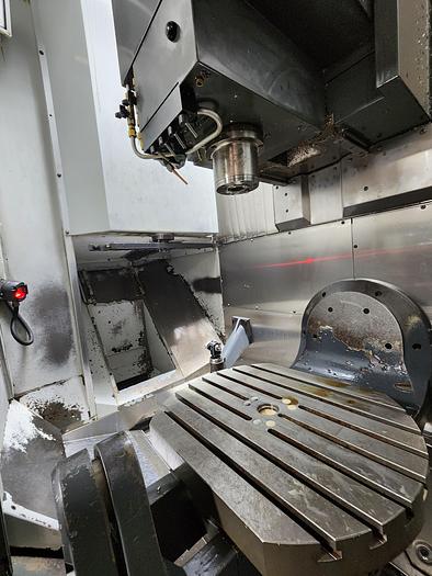 Used 2014 HAAS UMC-750 5-Axis CNC Vertical Machining Center