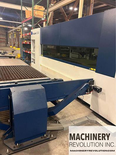 Used TRUMPF TruLaser 2030 CO2 Laser 2,500watt 5' x 10' Dual Pallet / Resonator / Chiller