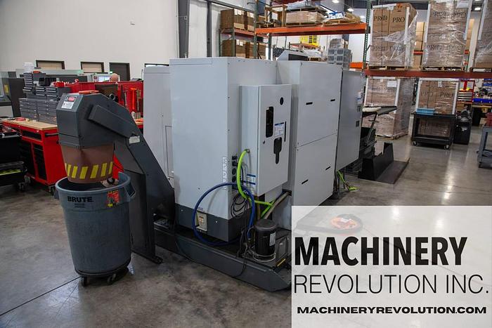 Used 2010 HAAS HAAS ST-20 CNC Lathe Turning Center with BarFeeder / PartsCatcher