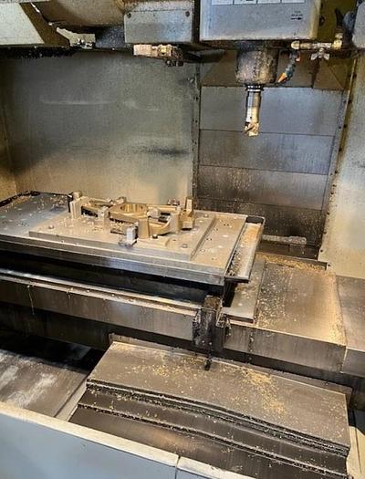 Used 2008 HAAS VF-3 APC CNC Vertical Machining Center