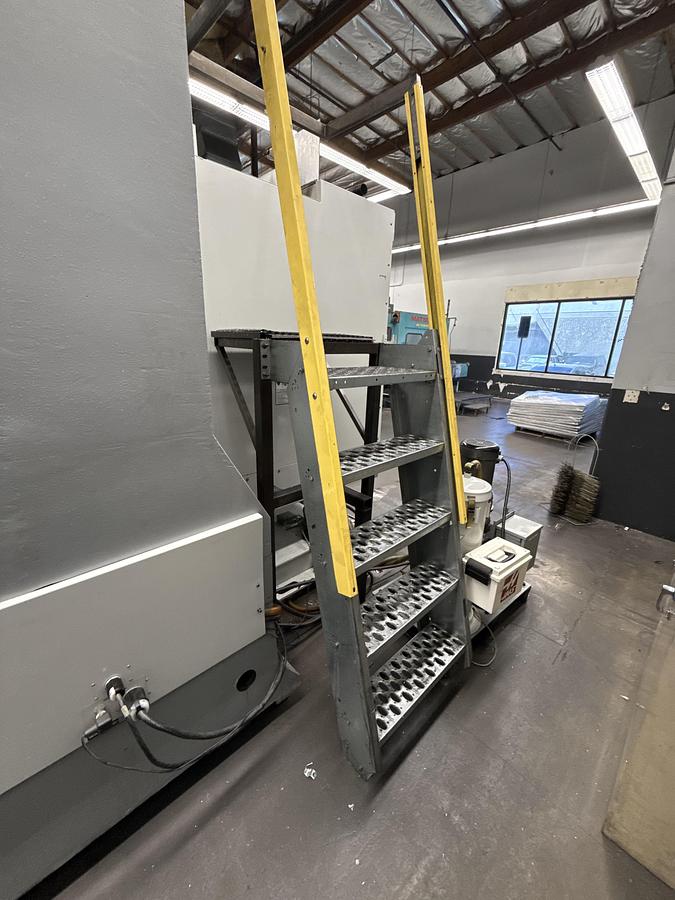 Used 2006 HAAS VF-6/40 TR-310 5-Axis Vertical Machining Center