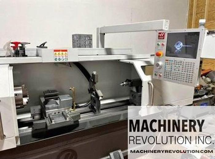 Used 2020 HAAS TL-2 CNC Turning Center Lathe 4 Station Tool Post / Steady Rest / Tailstock  ***Low Hours***