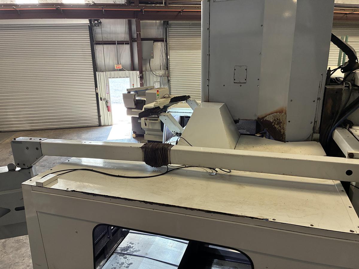 Used 2008 HAAS HAAS VF-8 Cat-50 4-Axis CNC Machining Center