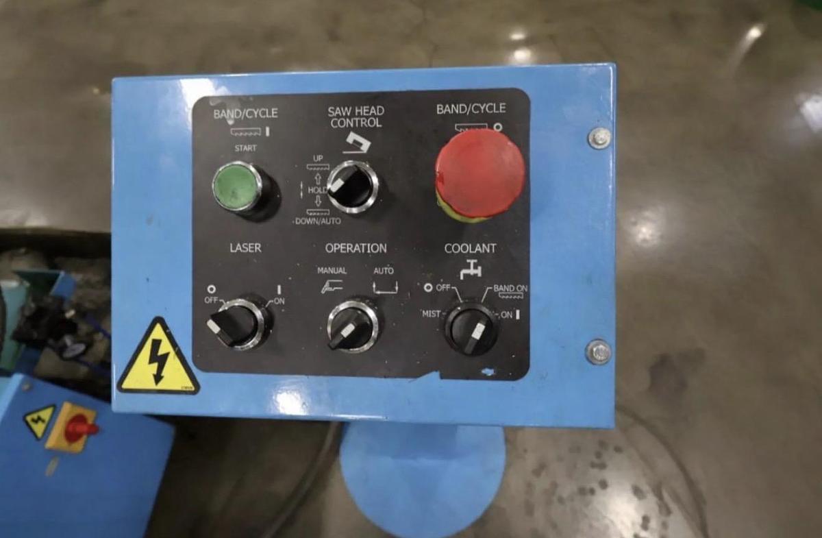 Used 2014 DoALL 400S Horizontal Band Saw with 10' Conveyor