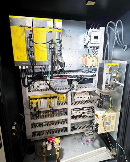 Used 2007 DOOSAN Doosan 300C CNC Lathe