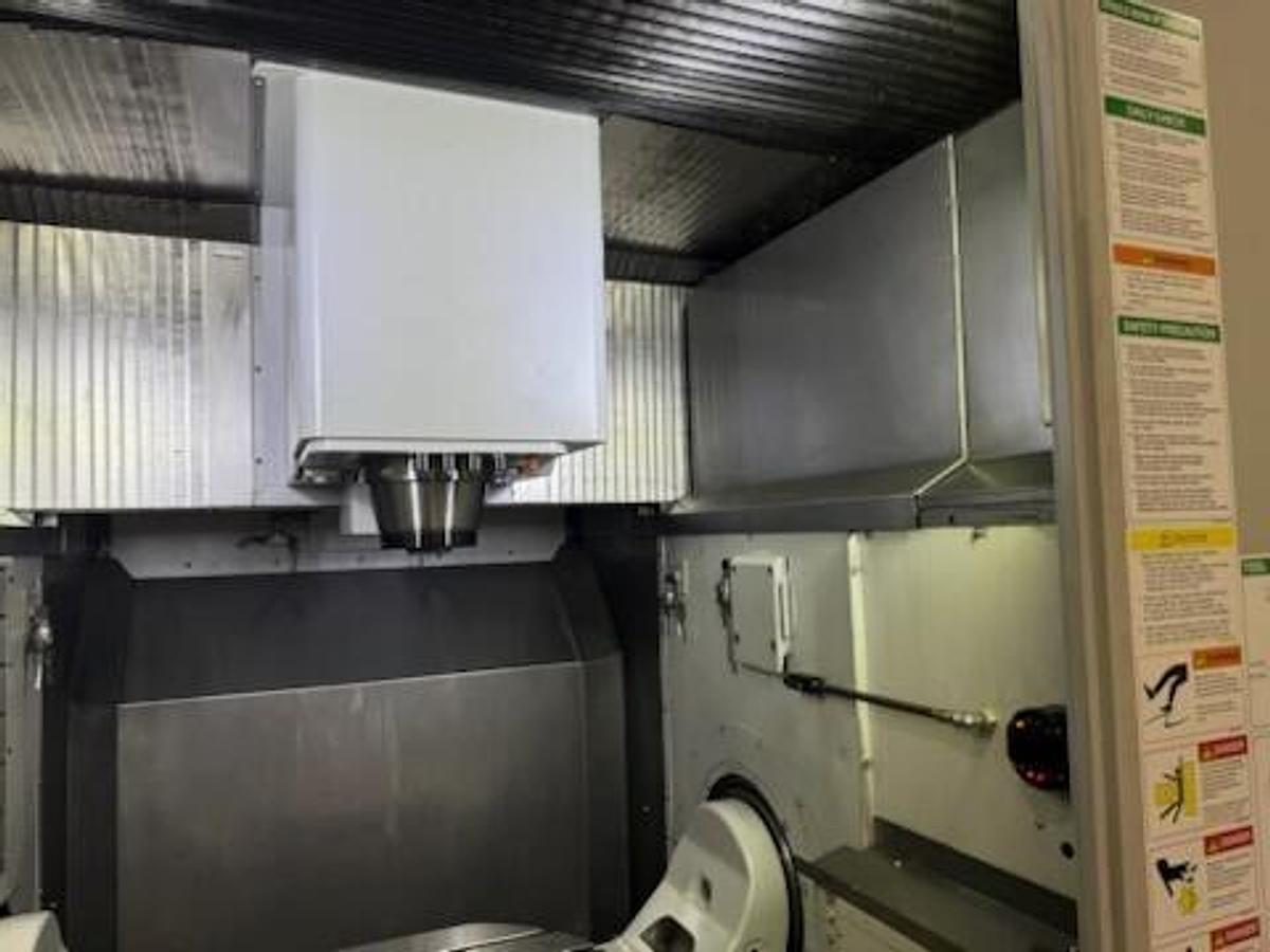 Used 2024 DN SOLUTIONS DVF 6500 5-AXIS CNC MACHINING CENTER