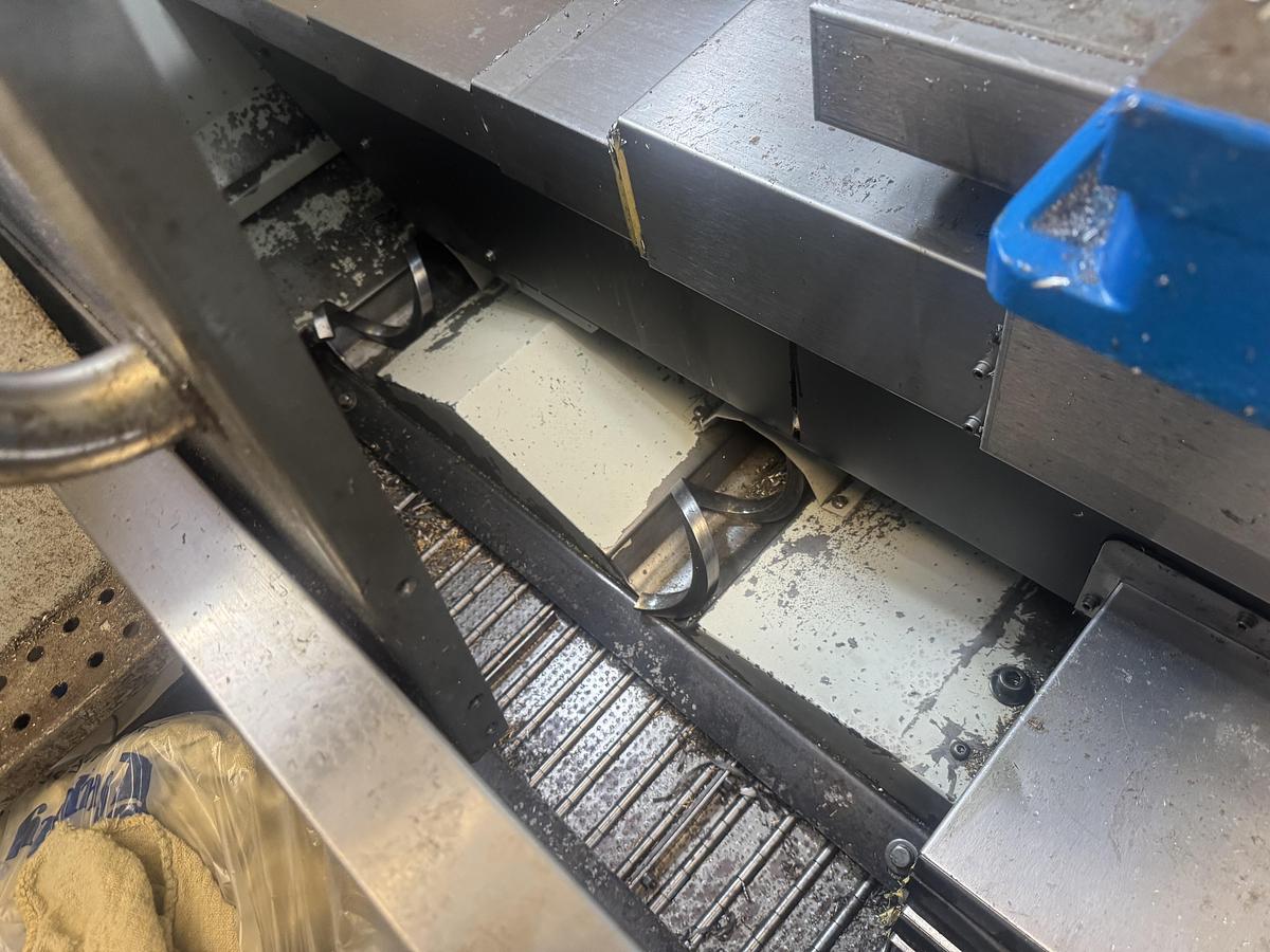 Used 2010 HAAS VF-4 CNC Vertical Machining Center