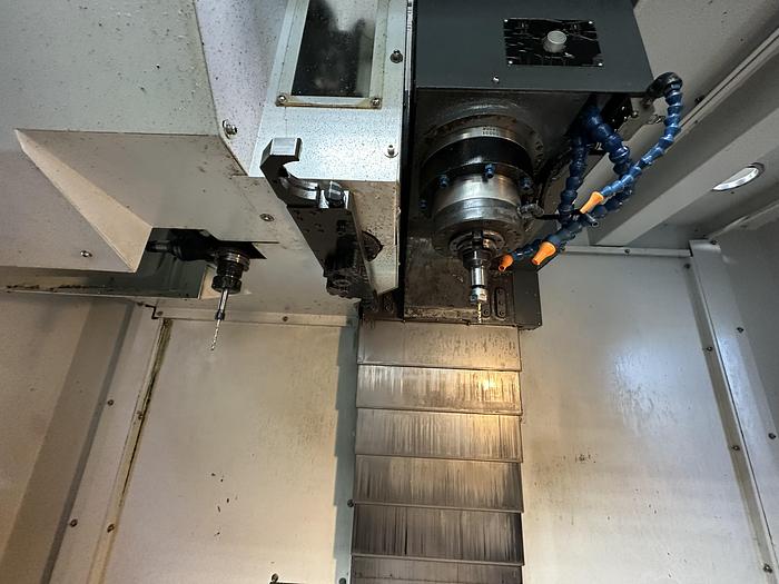 Used 2010 YCM XV1020A CNC Vertical Machining Center