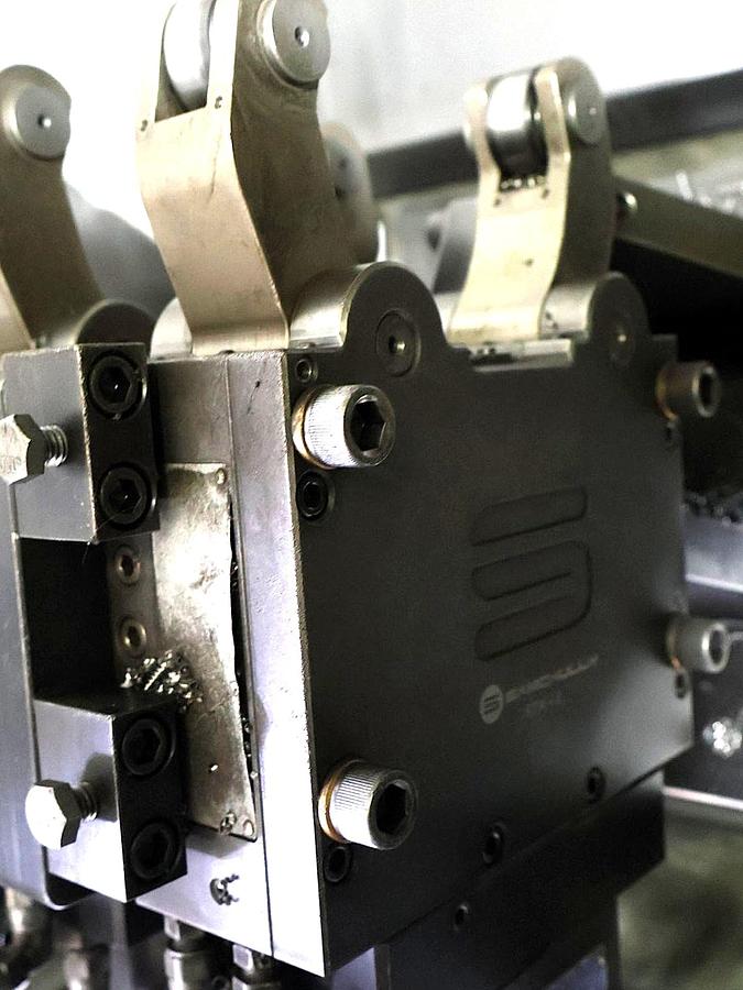 Used 2018 HAAS ST-30 CNC Lathe With Steady Rest and Tailstock Only 3,500 cutting hours