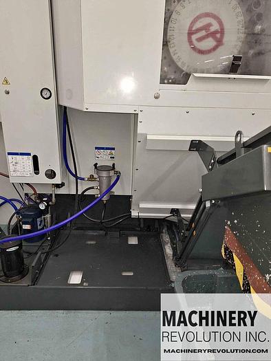 Used HAAS UMC-750SS 5-Axis CNC Vertical Machining Center ***Like Brand New***