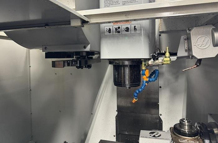 Used 2009 HAAS Super Mini Mill 2 5-Axis Side Mount Tool Changer CNC Vertical Machining Center