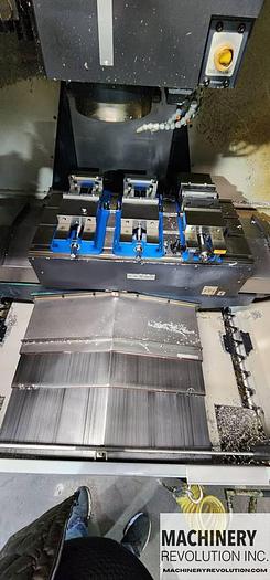 Used 2017 DOOSAN DOOSAN DNM 400 4-AXIS CNC VERTICAL MACHINING CENTER