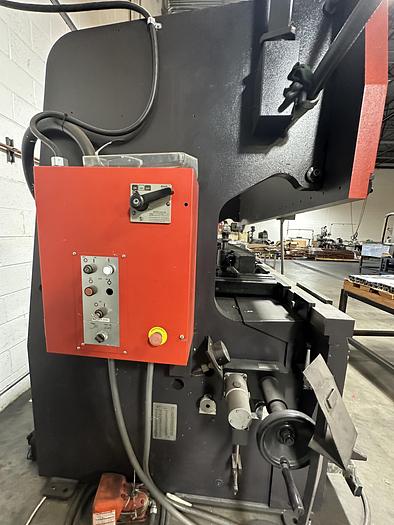 Used 2000 Amada  RG-100 100 Ton CNC Press Brake