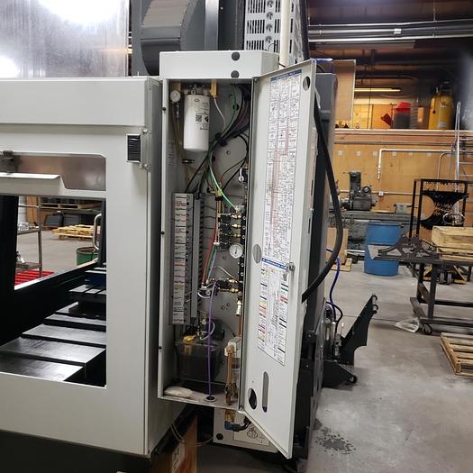 Used 2020 HAAS VF-4SS 4-Axis 11,000RPM HRT-210 Rotary Table CNC Vertical Machining Center ***100 Hours***