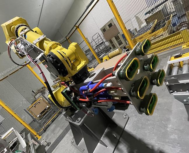 Used 2018 LANGEN LRC 700 Combined Robotic Palletising System & Case Packing Machine with FANUC M-710iC Robot