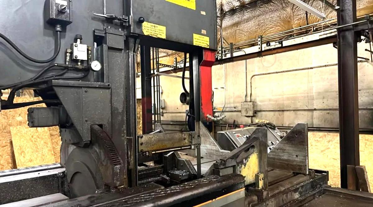 Used HEM V150A-SMART AUTOMATIC MITERING VERTICAL BAND SAW
