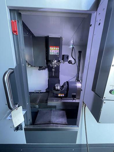 Used 2020 HAAS DT-1 5-Axis with TRT-100 Trunnion CNC Vertical Machining Center ***Low Hours***