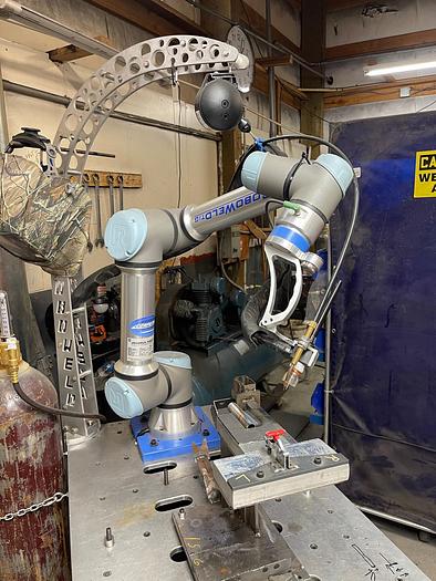 Used 2021 UNIVERSAL ROBOTS CoboWeldTIG UR5E